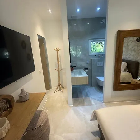 فيلة Azzurra سانت ماكسيم