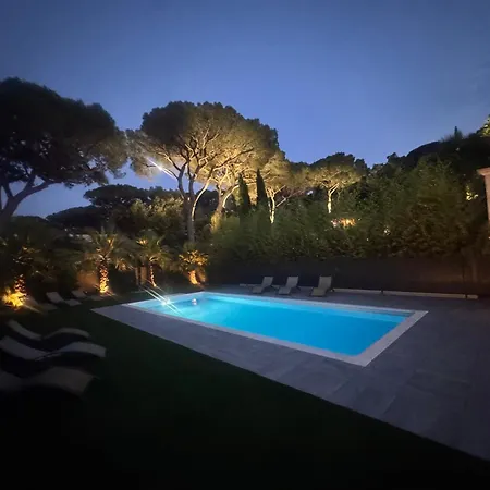 Azzurra Villa *