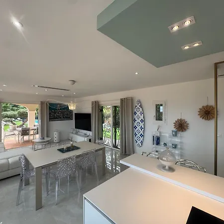 Azzurra Villa