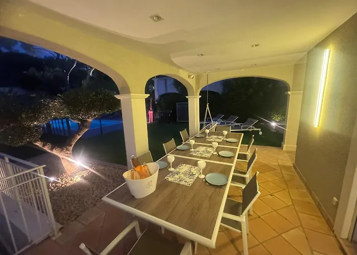 Azzurra * サント・マキシム